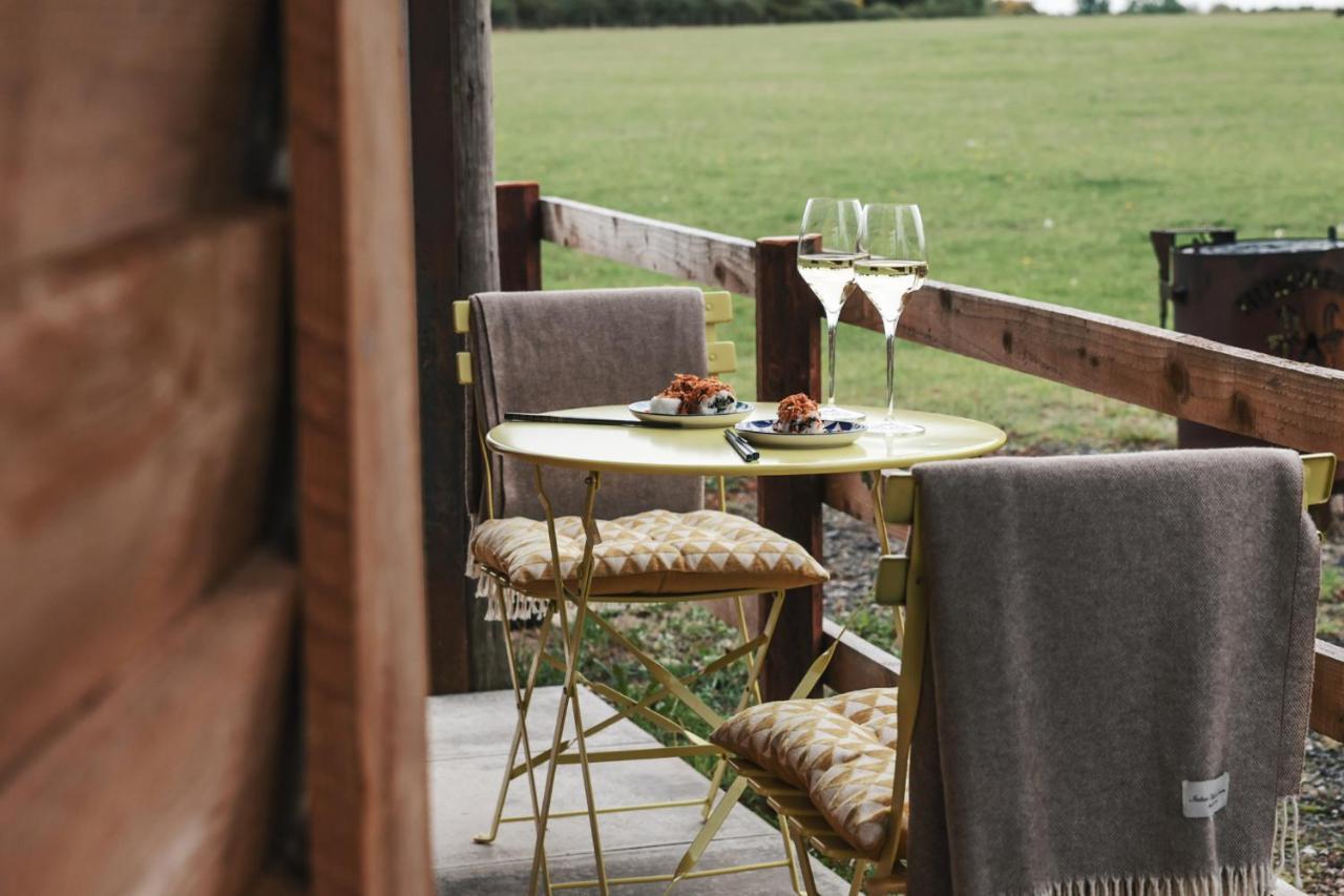 The Treehouse At Humblebee Hall 우스터 외부 사진