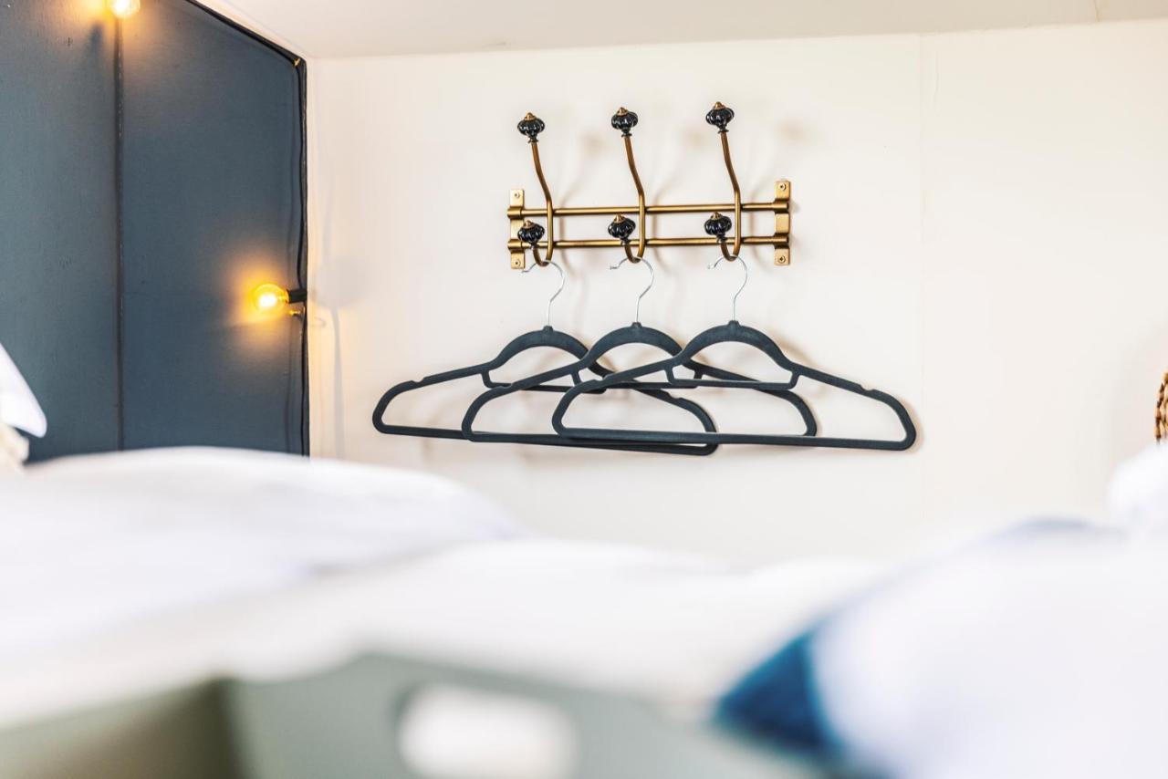 The Treehouse At Humblebee Hall 우스터 외부 사진