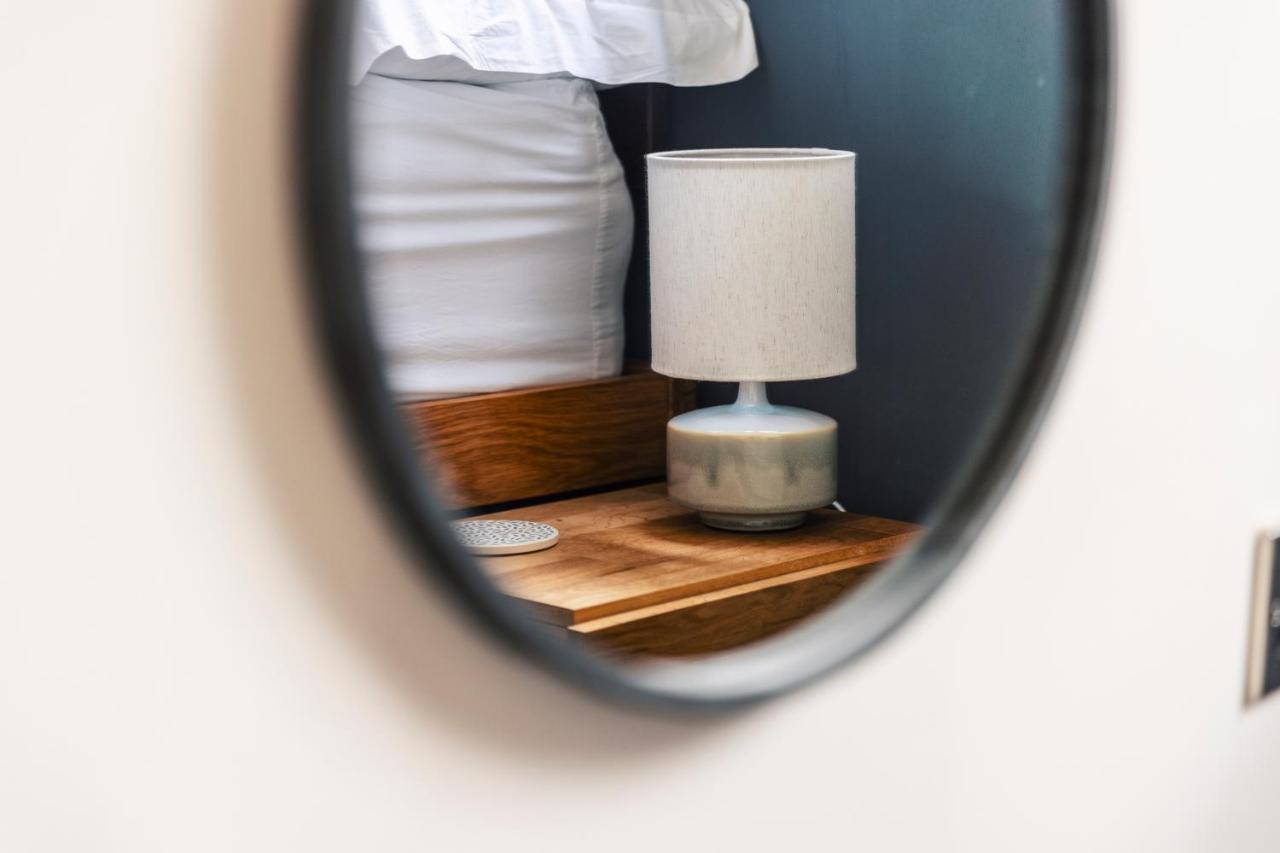 The Treehouse At Humblebee Hall 우스터 외부 사진