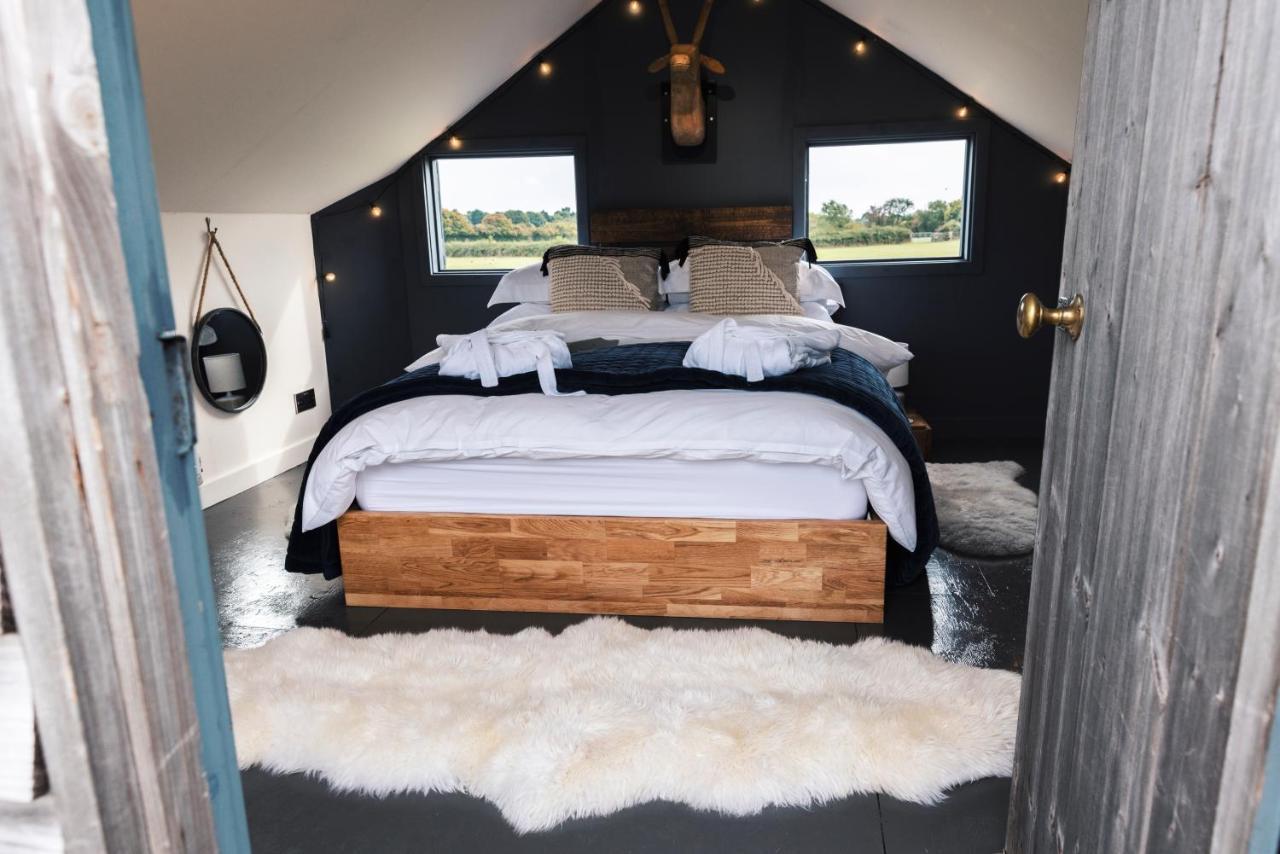 The Treehouse At Humblebee Hall 우스터 외부 사진